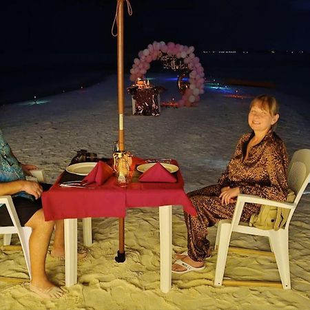 Rindali - The Speedboat From Male To The Hotel Departs At 1130 Every Monday Thursday And Saturday And From The Hotel To Male At 0630 And Five Domestic Flights Are Available Every Day Olhuveli  Екстер'єр фото