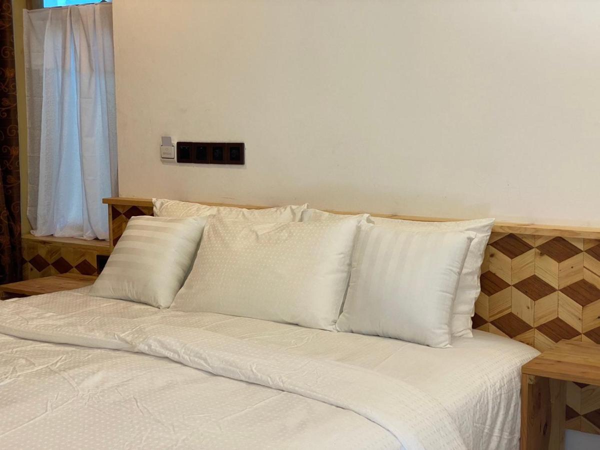Rindali - The Speedboat From Male To The Hotel Departs At 1130 Every Monday Thursday And Saturday And From The Hotel To Male At 0630 And Five Domestic Flights Are Available Every Day Olhuveli  Екстер'єр фото