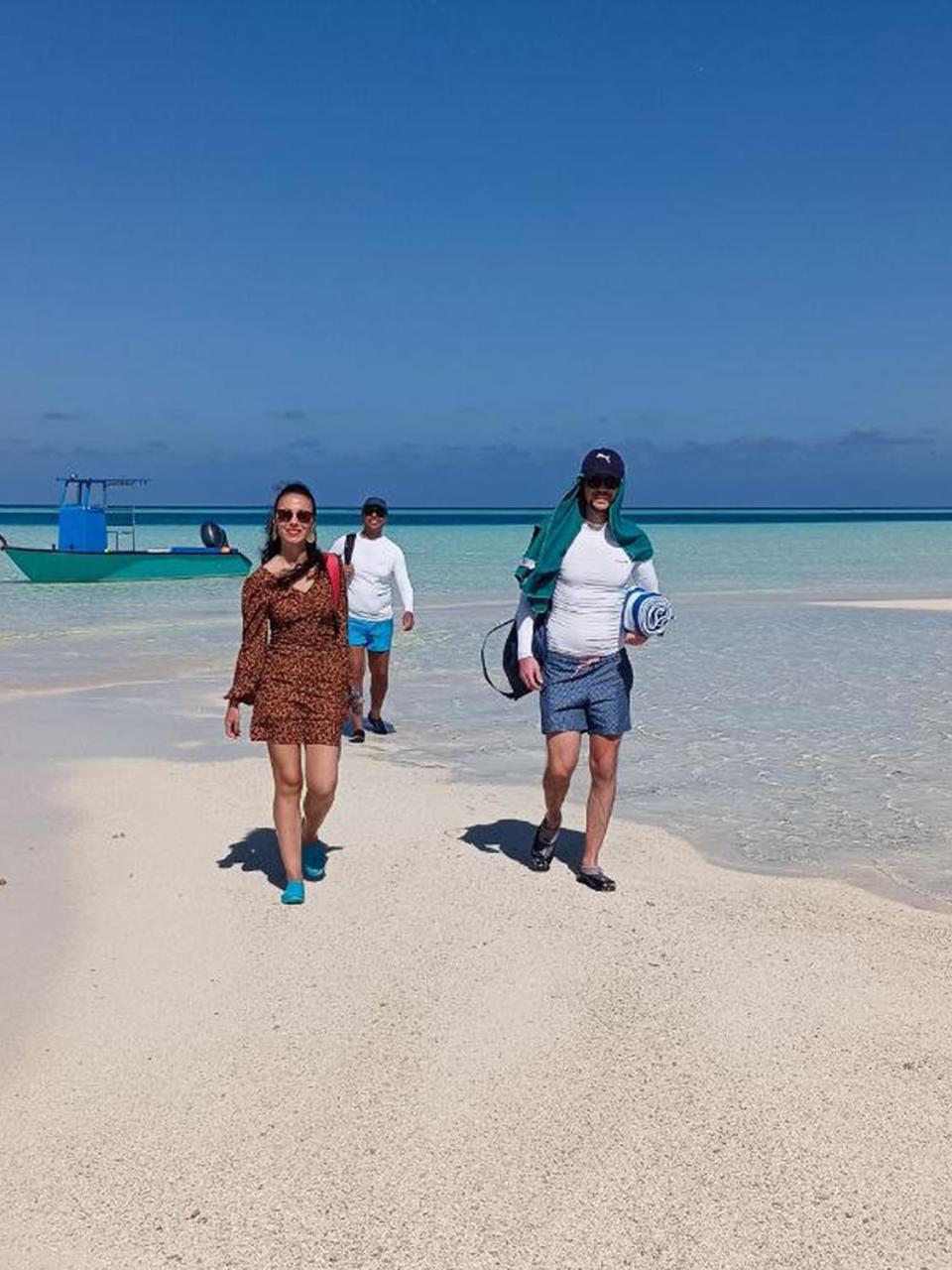 Rindali - The Speedboat From Male To The Hotel Departs At 1130 Every Monday Thursday And Saturday And From The Hotel To Male At 0630 And Five Domestic Flights Are Available Every Day Olhuveli  Екстер'єр фото