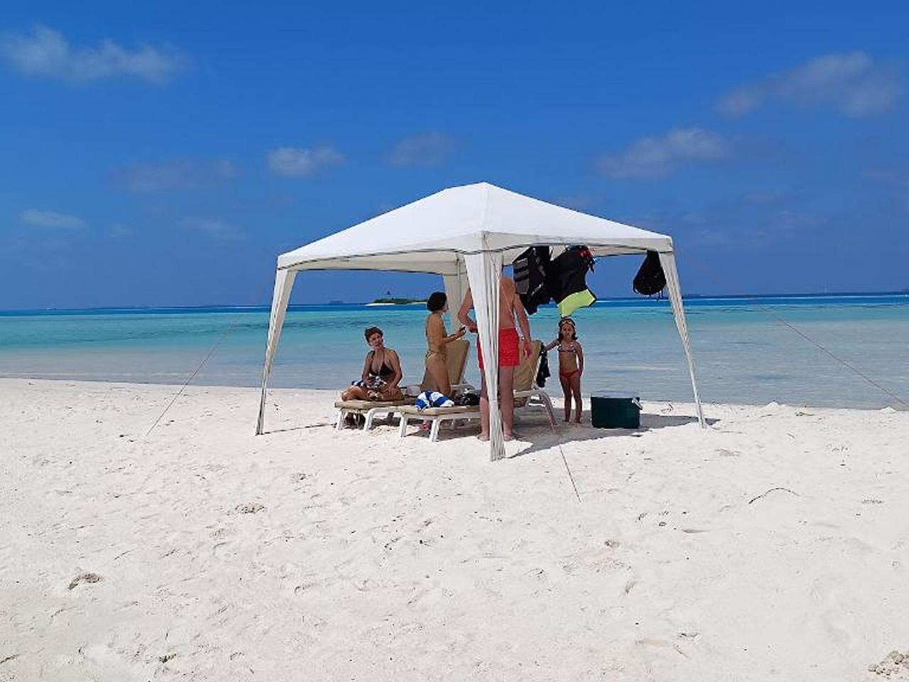 Rindali - The Speedboat From Male To The Hotel Departs At 1130 Every Monday Thursday And Saturday And From The Hotel To Male At 0630 And Five Domestic Flights Are Available Every Day Olhuveli  Екстер'єр фото