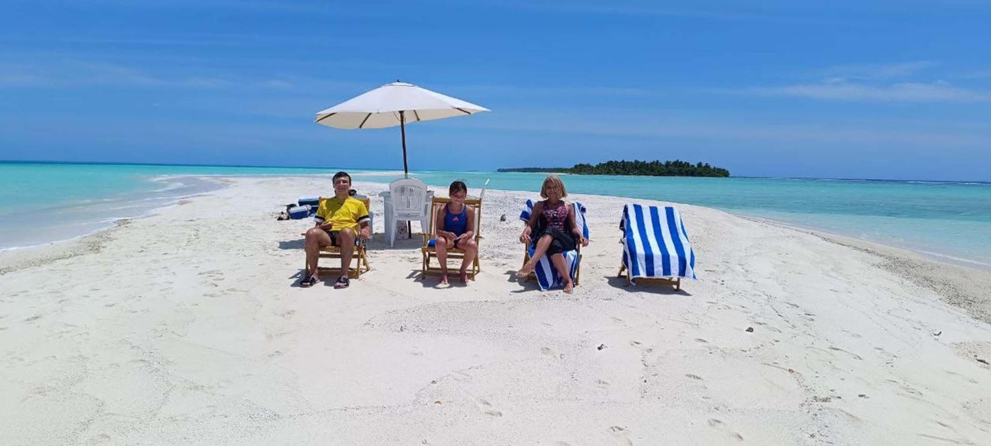 Rindali - The Speedboat From Male To The Hotel Departs At 1130 Every Monday Thursday And Saturday And From The Hotel To Male At 0630 And Five Domestic Flights Are Available Every Day Olhuveli  Екстер'єр фото